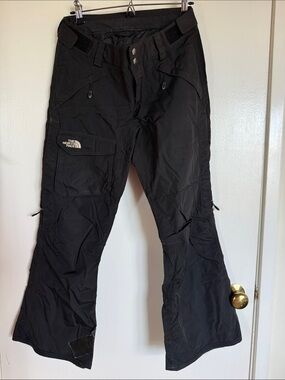 Women’s The North Face Black Snow Pants
